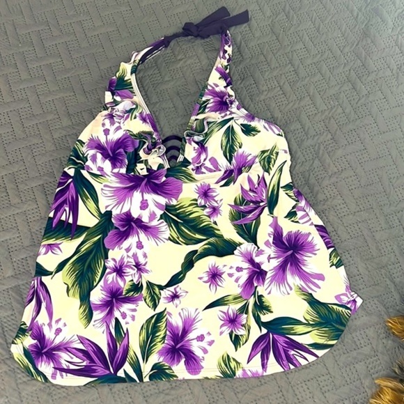 Tankini - Picture 1 of 4